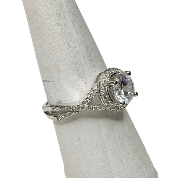 Sterling 925 Silver Round CZ & .10 Ct Diamond Accent Engagement Promise Ring 8 - Picture 3 of 13